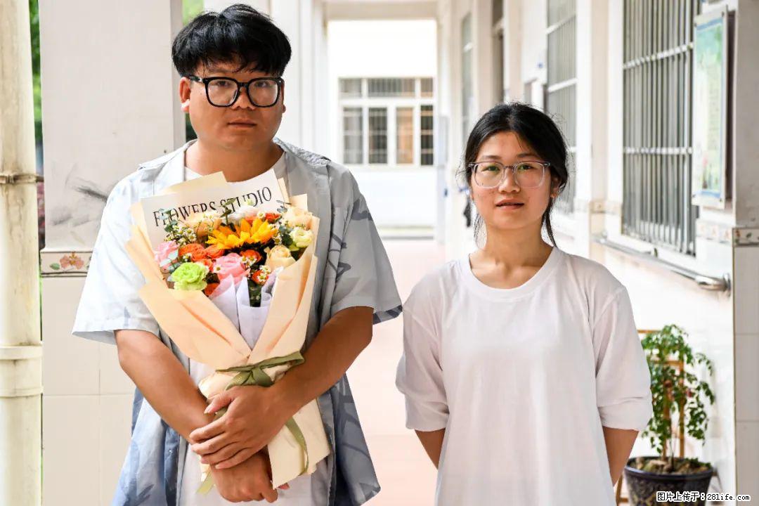 全网追的“扁担女孩”，找了一份暑假工，时薪12元 - 上饶生活资讯 - 上饶28生活网 sr.28life.net